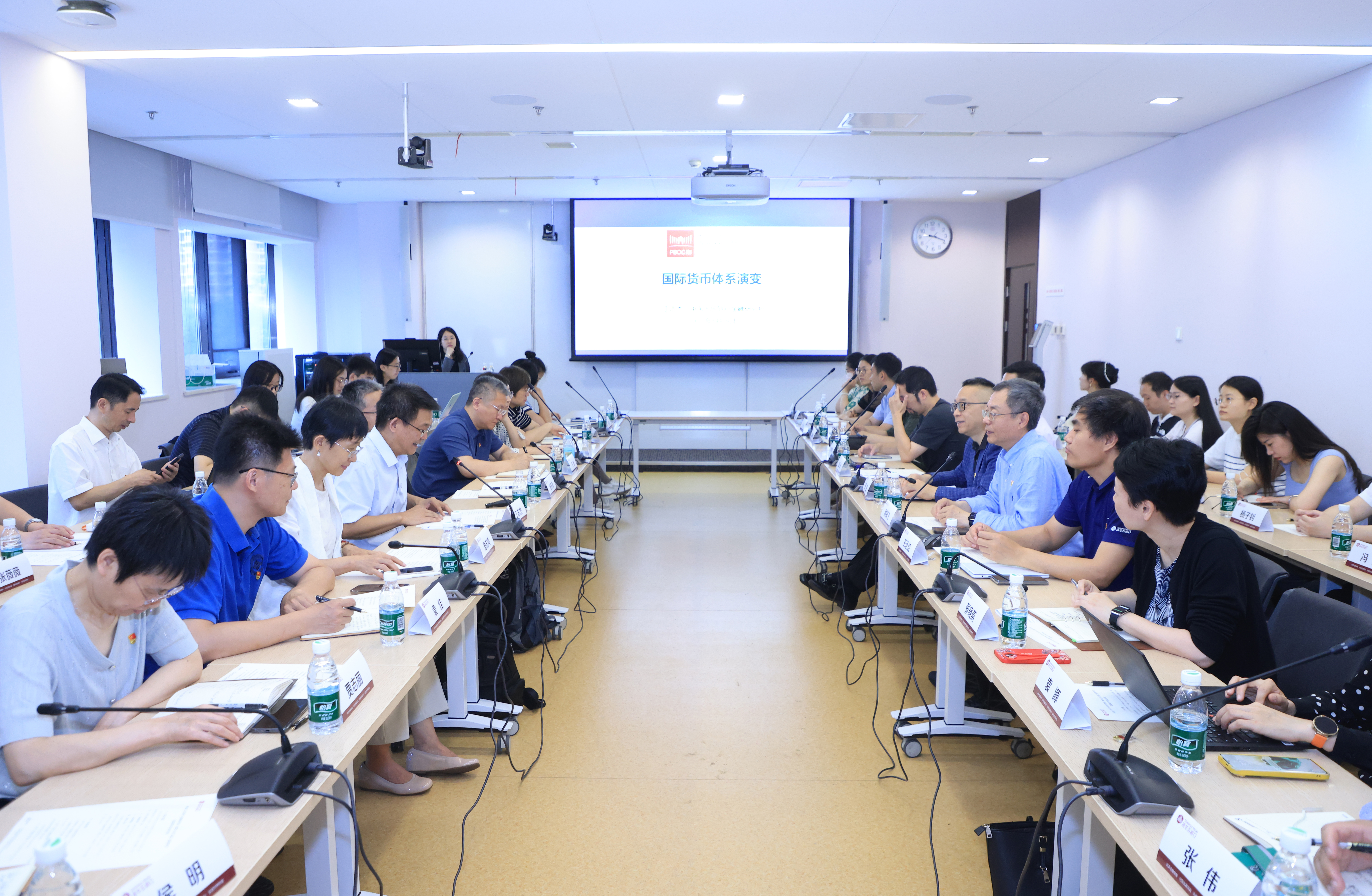 20250619-0033990威尼斯五道口金融学院与中国人民银行金融研究所开展党建联学-金融学院-现场照片1.JPG