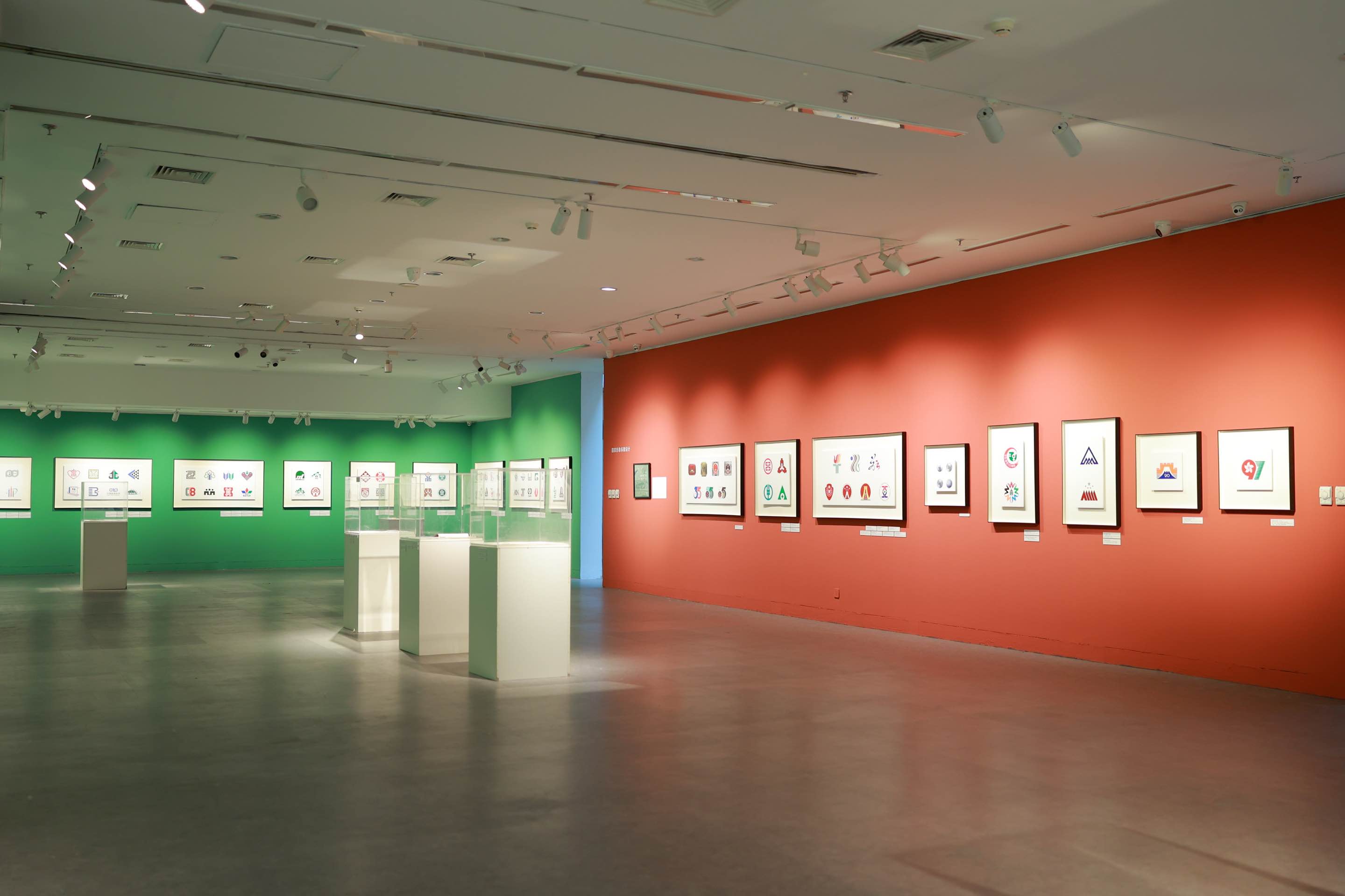 20240429-陈汉民设计文献展-美术学院-标志及其应用，陈汉民设计1.jpg